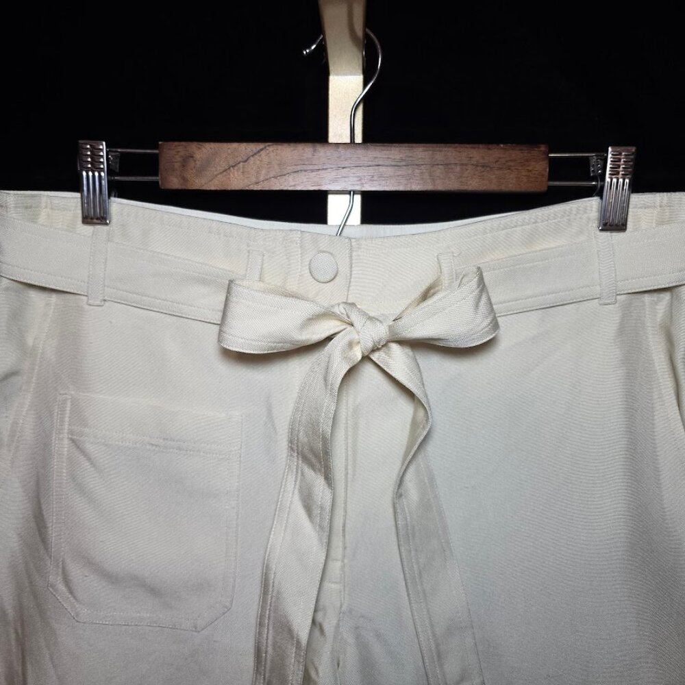 NWT Helmut Lang Duppioni Cargo Silk Bermuda Short in Ivory 6 - Picture 4 of 16